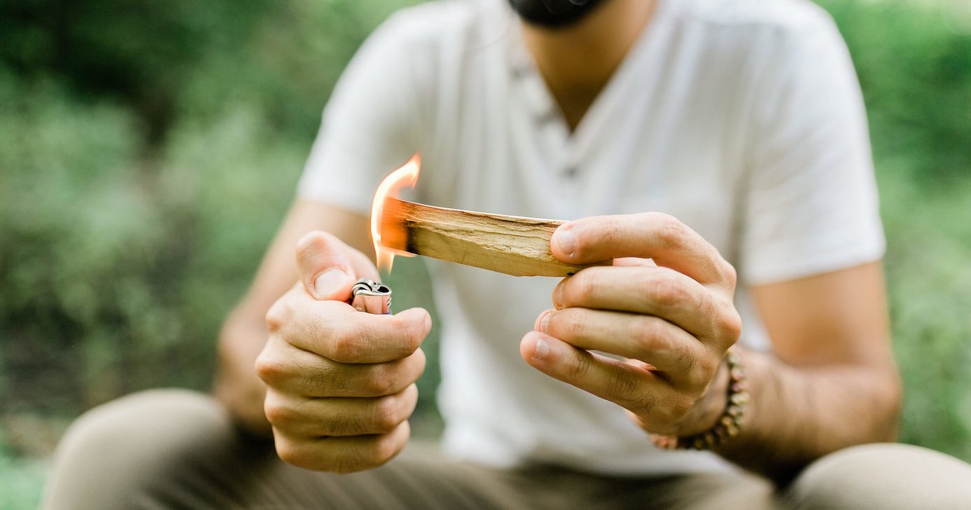 The Wellness Benefits of Burning Palo Santo (The Holy Wood)